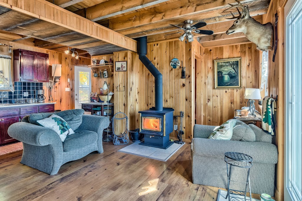 Ontario Retreats | 144 McNee Dr, Golden Lake, ON K0J 1X0, Canada | Phone: (613) 690-6253