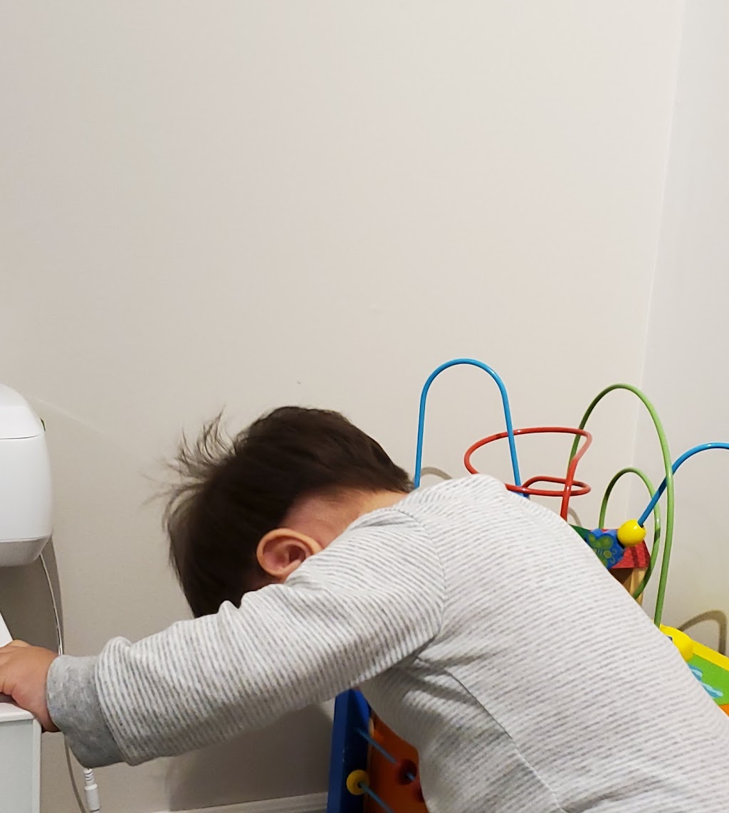Melonhead Childrens Hair Care | 483 Dundas St W, Oakville, ON L6M 4M2, Canada | Phone: (905) 257-7887