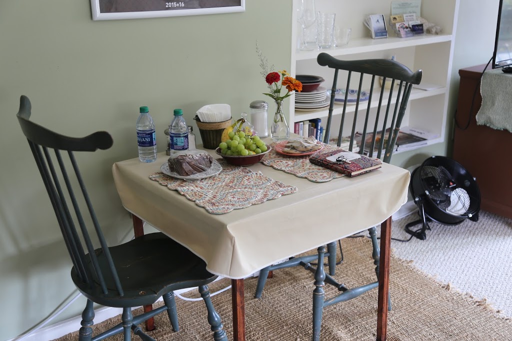 The Big Dipper Suite | 68 Tamarack Rd, Jay, VT 05859, USA | Phone: (802) 673-4008