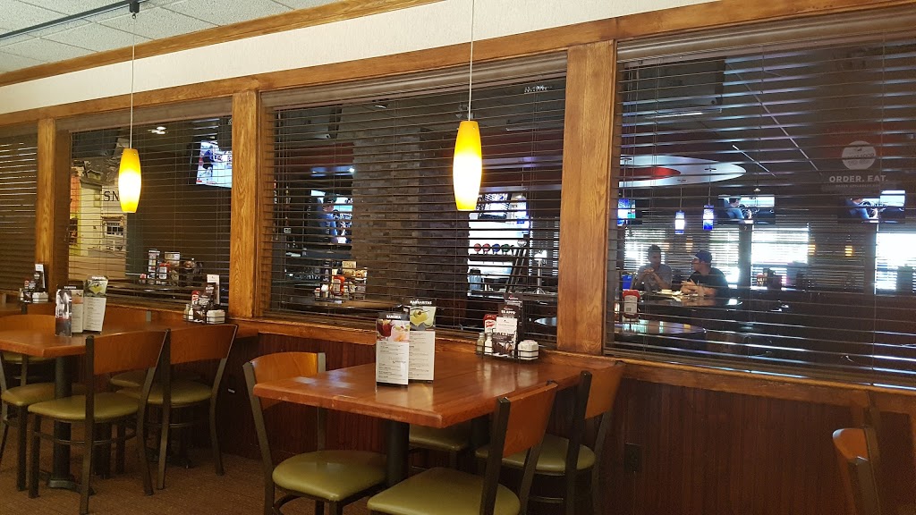 Applebees | 388, 707 Country Hills Blvd NE #707, Calgary, AB T3K 5J6, Canada | Phone: (403) 226-6160