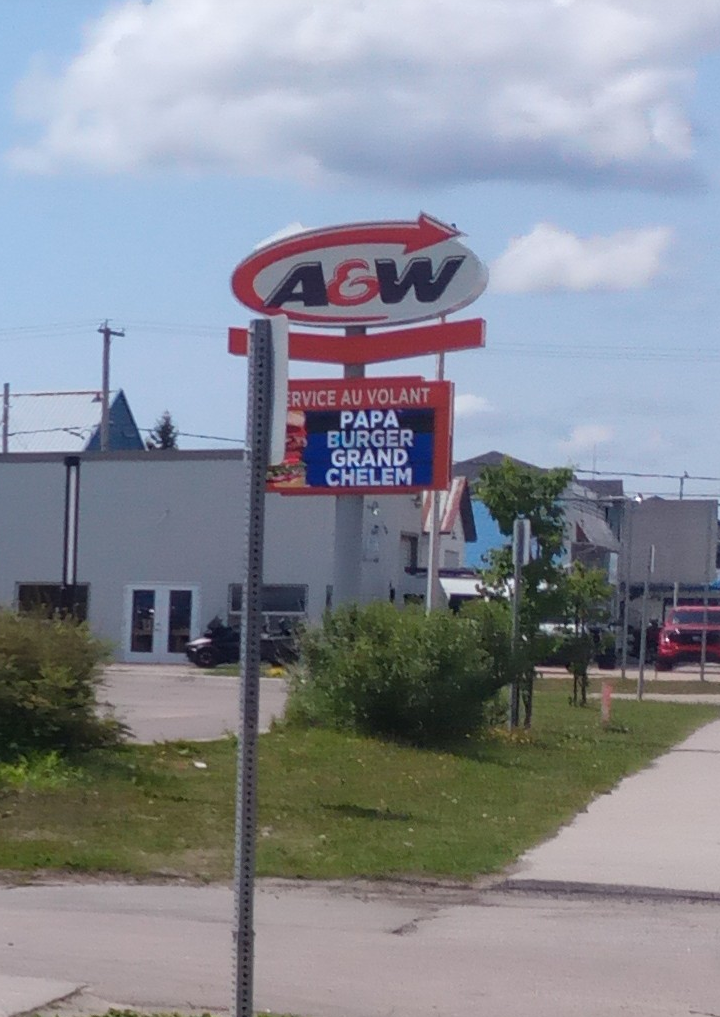 A&W Canada | 260 8e Av, Dolbeau-Mistassini, QC G8L 1Z5, Canada | Phone: (418) 979-3090