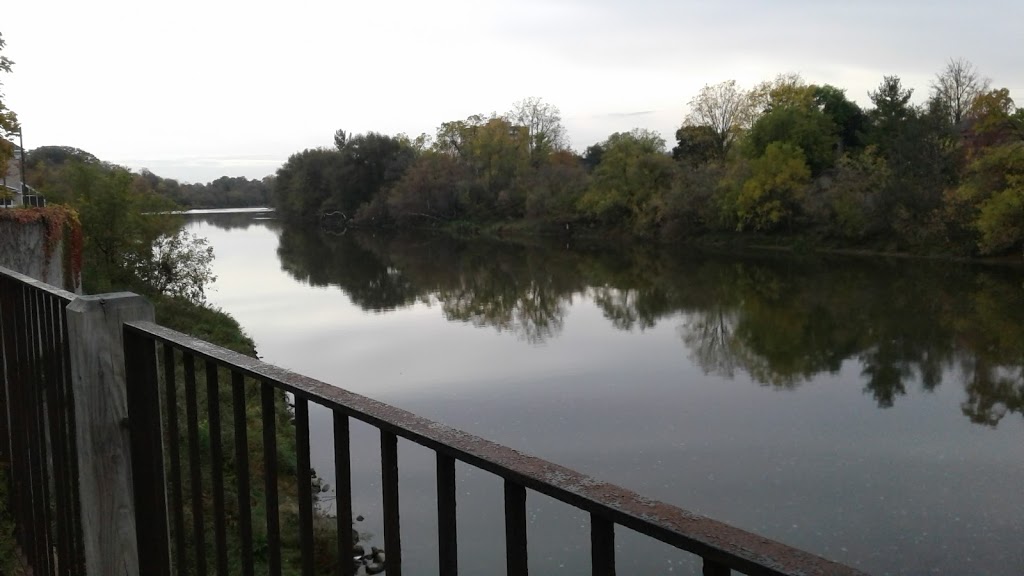Cambridge to Paris Rail Trail - Cambridge Trailhead | 210 Water St S, Cambridge, ON N1R 5S6, Canada | Phone: (519) 621-2761