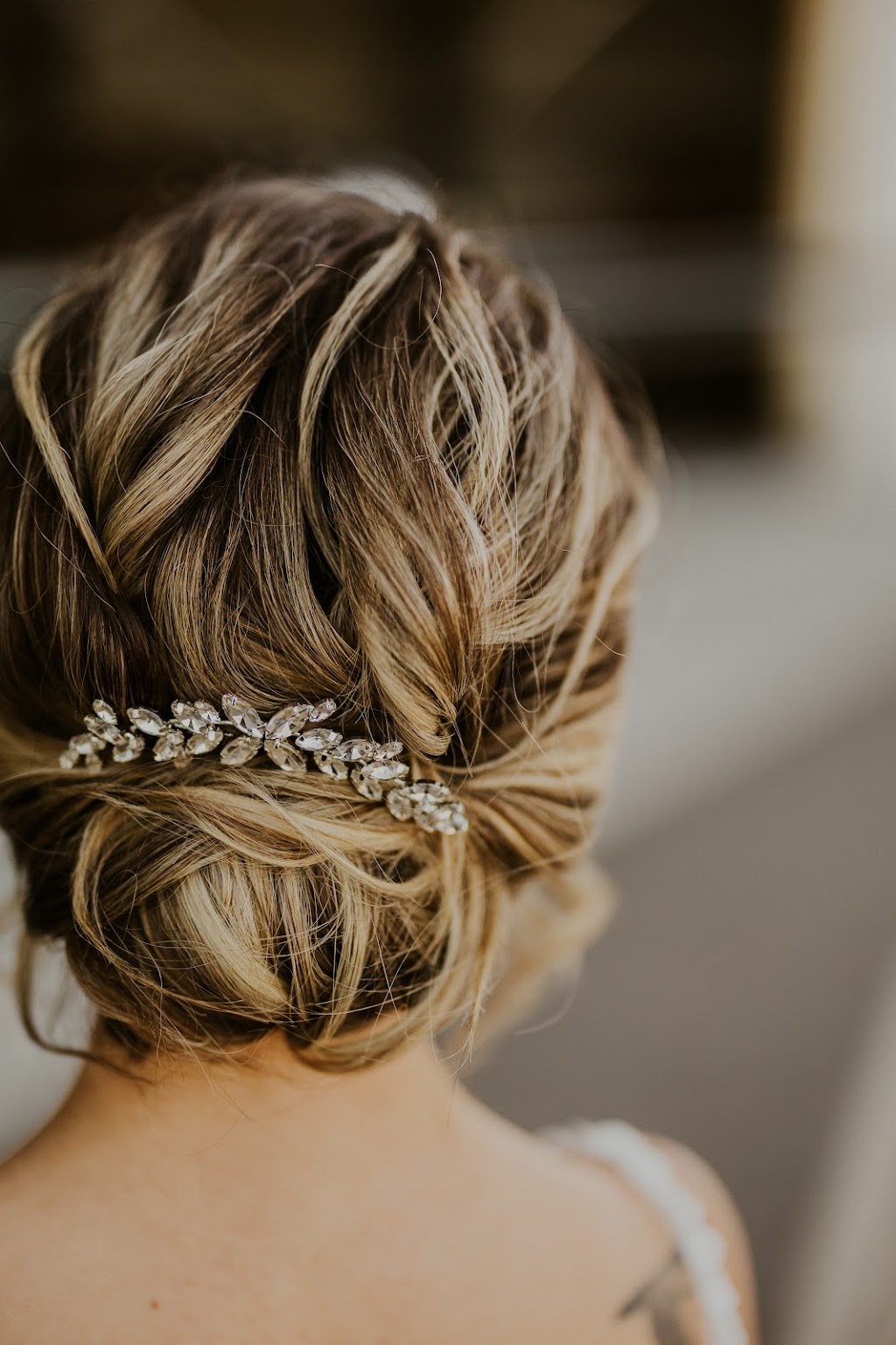 Lush & Lavish Beauty | 6072 Stanton Dr SW, Edmonton, AB T6X 0H2, Canada | Phone: (780) 995-3890