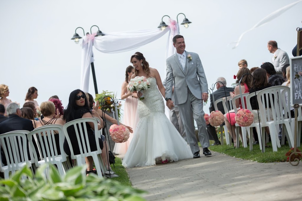 Handmade Wedding Productions | 45 Grindstone Way, Dundas, ON L9H 7B7, Canada | Phone: (289) 635-8606
