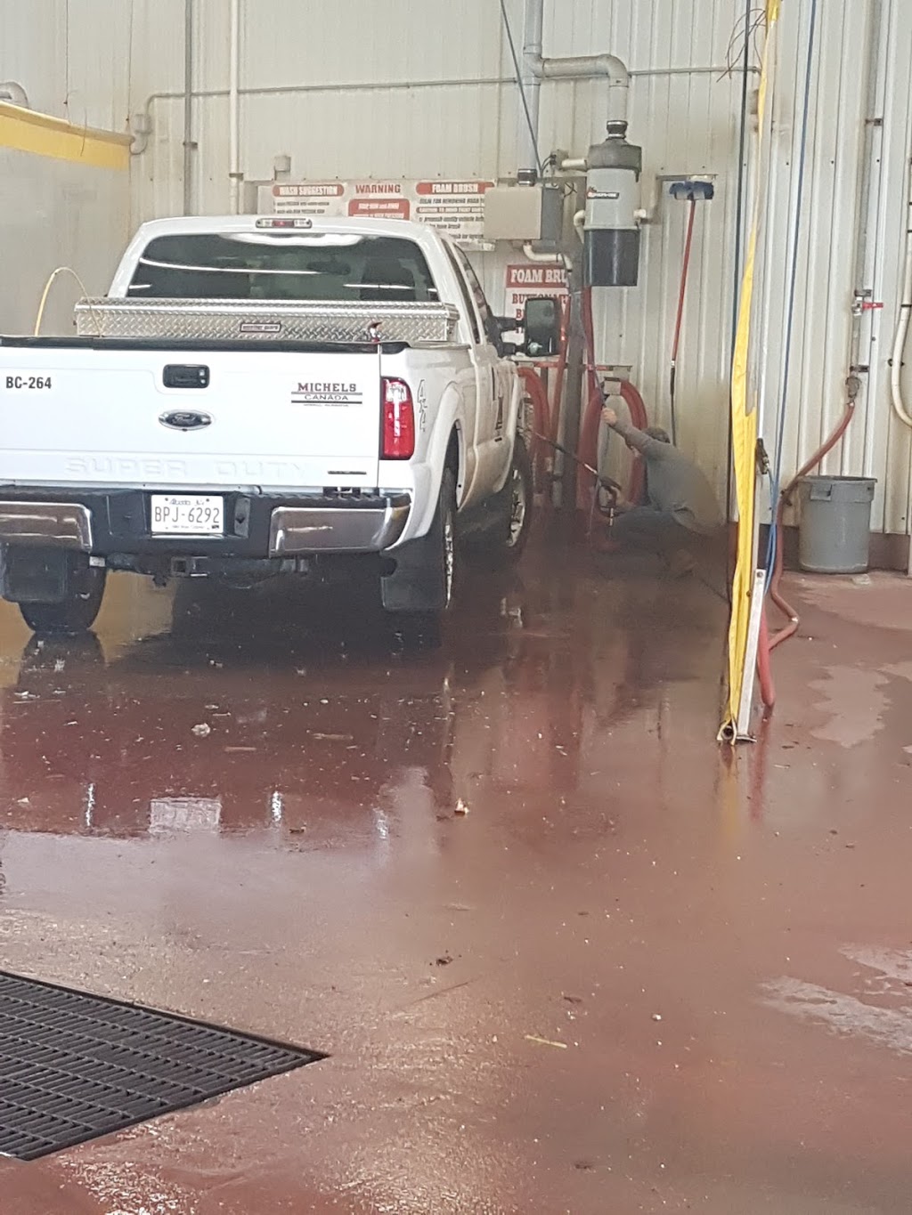 Poor Boys Wash | 7713 Sparrow Dr, Leduc, AB T9E 0H3, Canada | Phone: (780) 980-9274