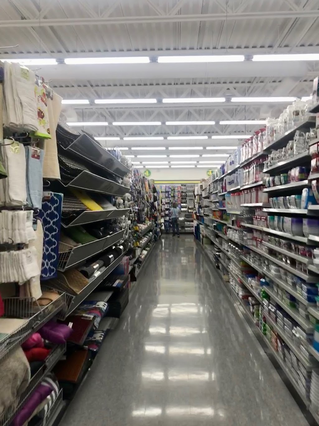 Dollarama | Glenmore Square, 7740 18 St SE, Calgary, AB T2C 2N5, Canada | Phone: (403) 441-0620