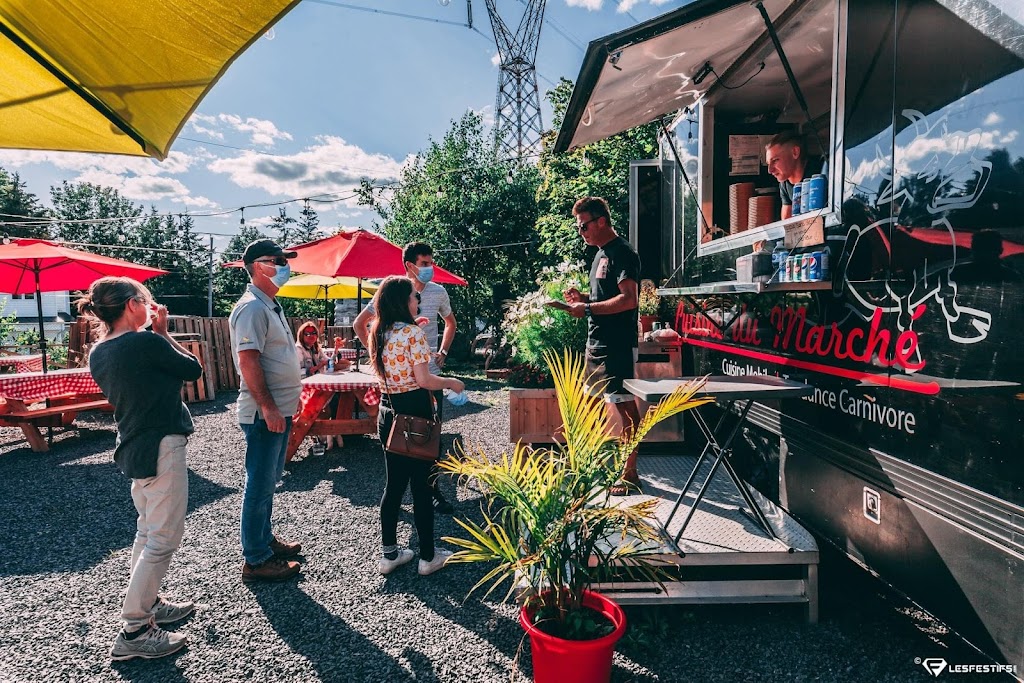 Marché du Coin | 160 Rte Marie-Victorin, Saint-Nicolas, QC G7A 2T4, Canada | Phone: (418) 496-6060
