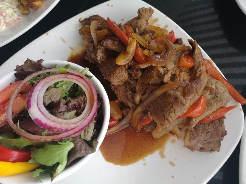 Dock Of The Bay Steak & Seafood Grille | 1110 Bay St, Gravenhurst, ON P1P 1Z9, Canada | Phone: (705) 687-7723