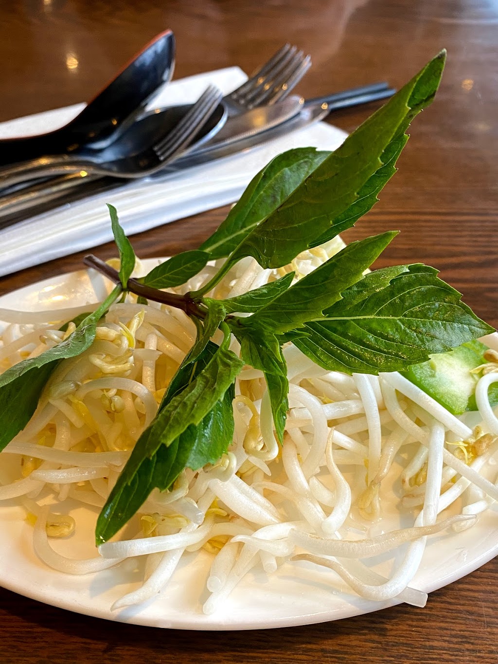 Pho Don | 2838 E Hastings St #109, Vancouver, BC V5K 5C5, Canada | Phone: (604) 255-7778