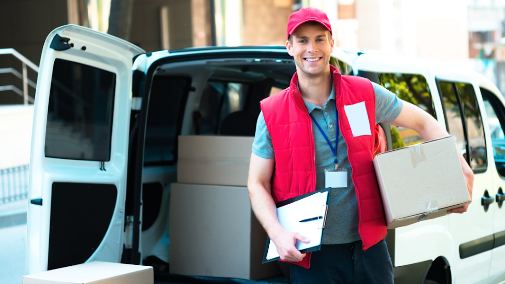 DC Courrier | 441 Rue Locke, Saint-Laurent, QC H4T 1X7, Canada | Phone: (514) 623-3100