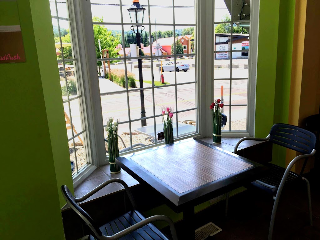 Sushi St-Sauveur | 357 Rue Principale, Saint-Sauveur, QC J0R 1R0, Canada | Phone: (450) 327-5231