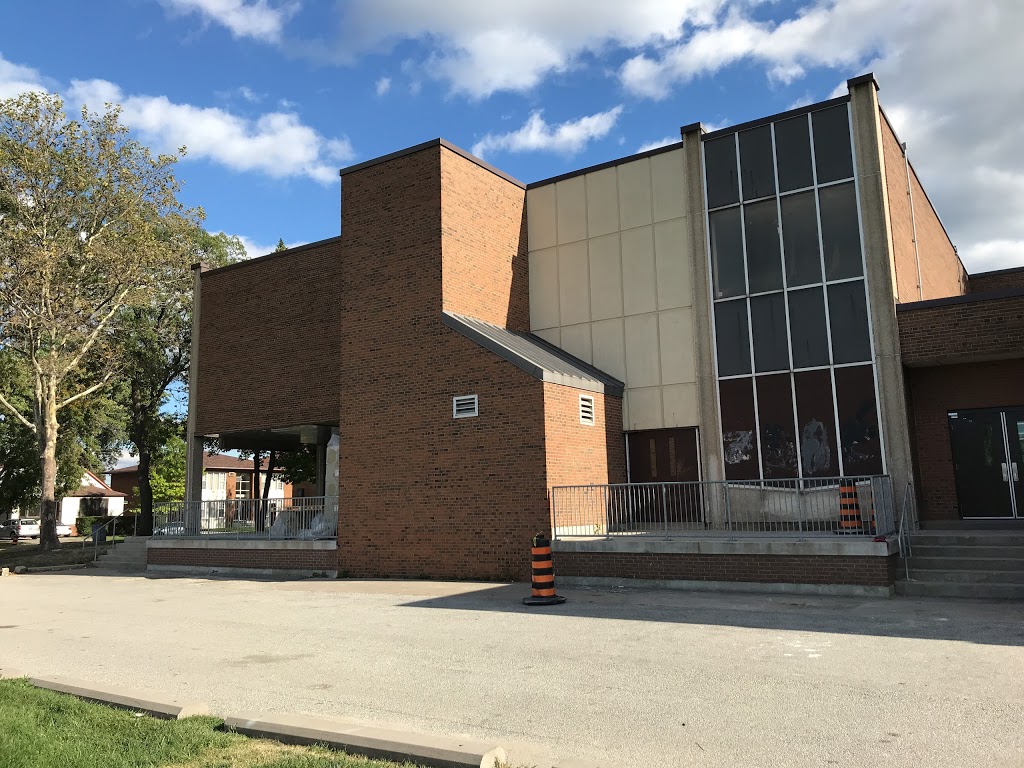 Westview Freedom Academy | 1375 California Ave, Windsor, ON N9B 2Z8, Canada | Phone: (519) 254-6451