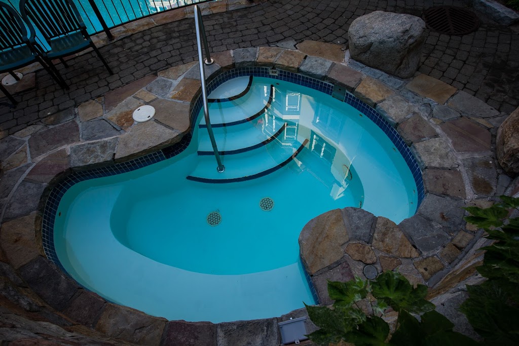 Sommet des Neiges | 150 Chemin au Pied de la Montagne, Mont-Tremblant, QC J8E 3M2, Canada | Phone: (819) 681-9000
