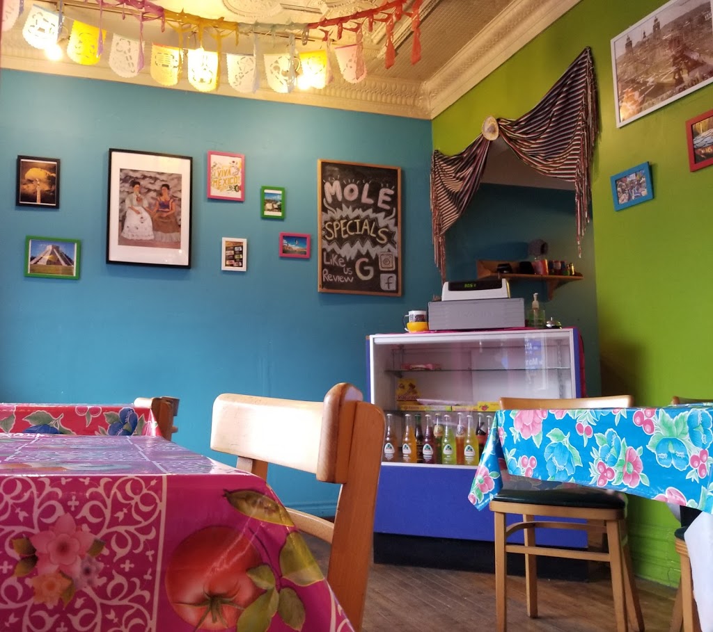 Chilaquiles | 381 Montreal Rd, Vanier, ON K1L 6A8, Canada | Phone: (613) 699-7100