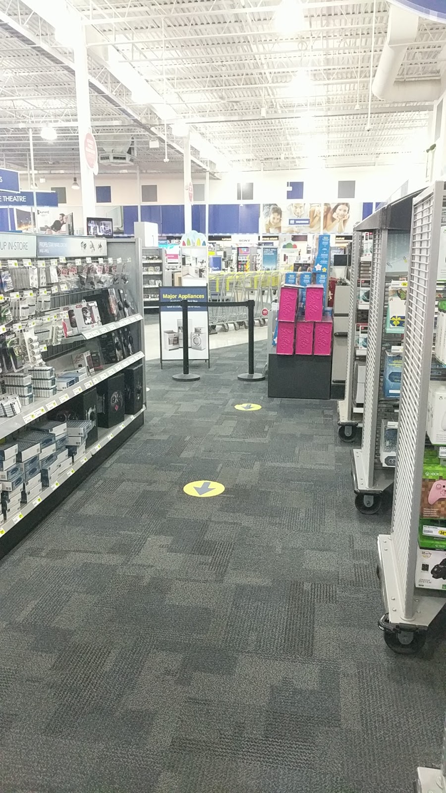 Best Buy | 80 Concert Way Unit 2, Barrie, ON L4N 6N5, Canada | Phone: (705) 797-5330