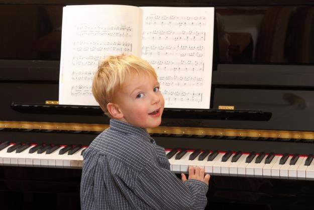 Toronto Piano Education | 72 Pitt Ave, Scarborough, ON M1L 2R4, Canada | Phone: (416) 569-0479