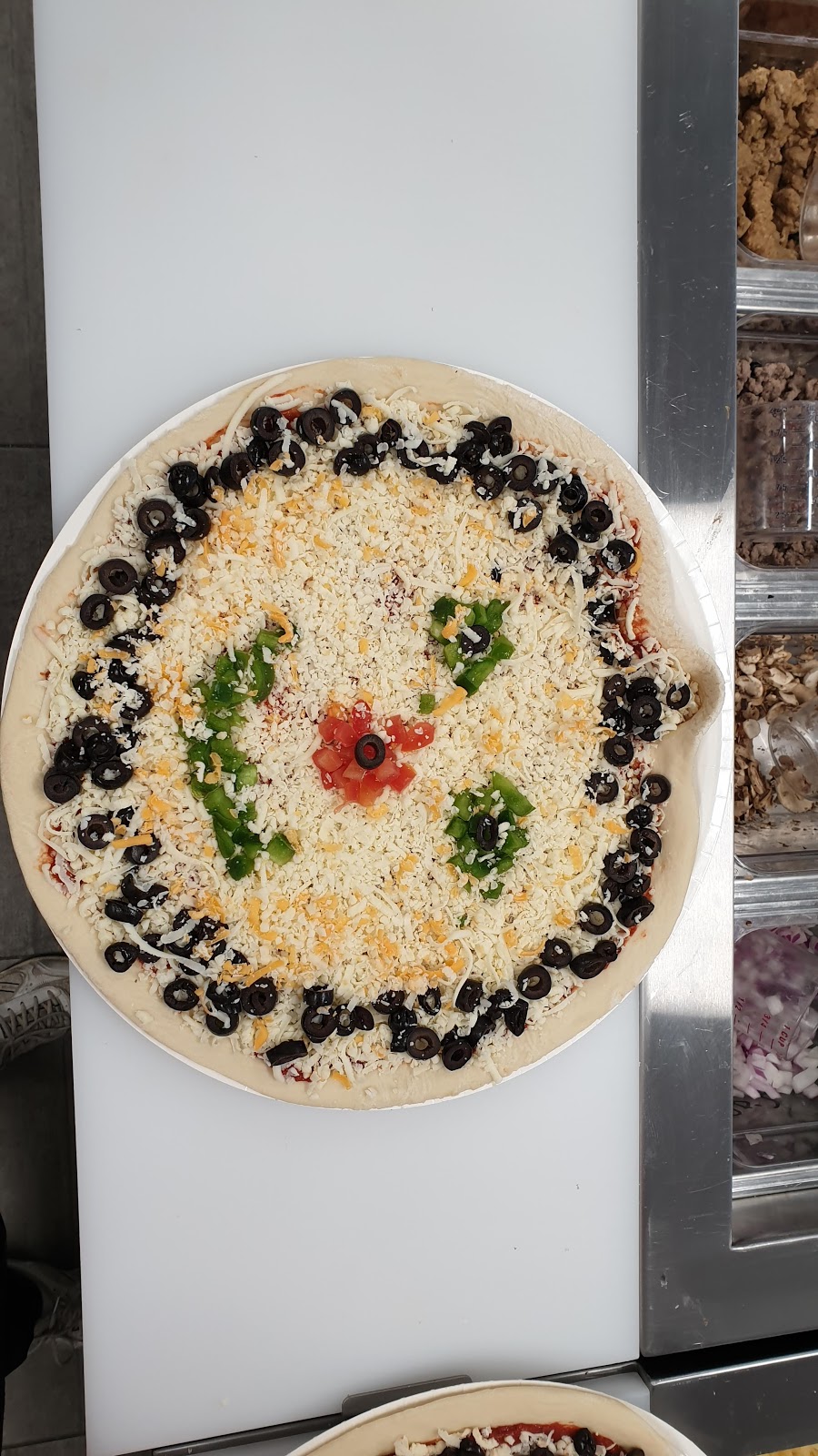 Papa Murphys Pizza | Bay 20, 8318 Fairmount Dr SE, Calgary, AB T2H 0Y8, Canada | Phone: (403) 259-5111