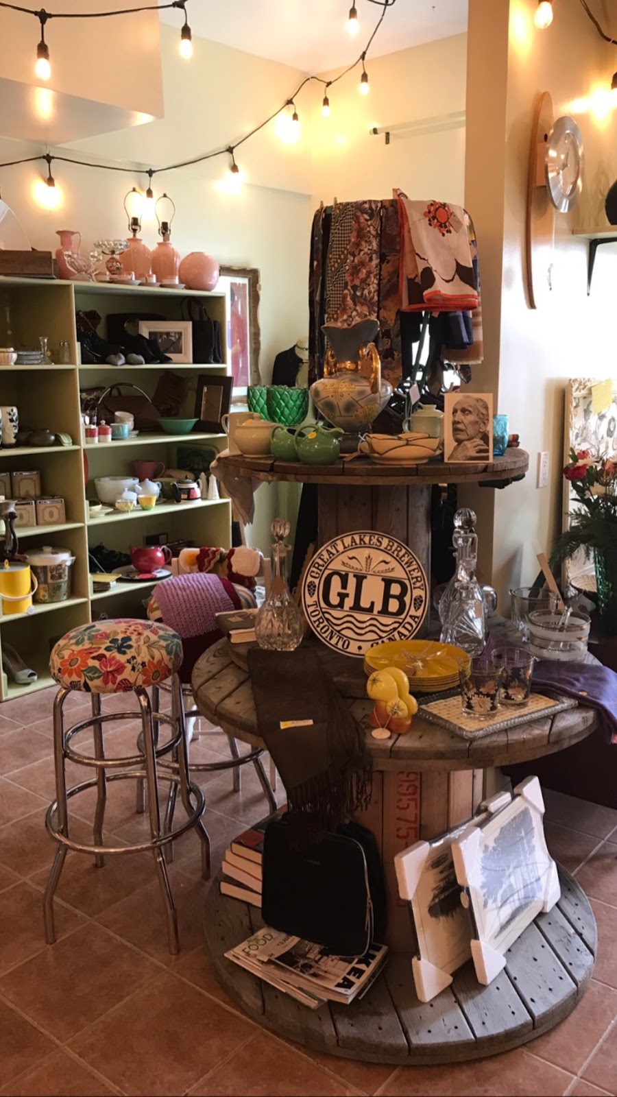 Market West Goods | 92 Pelham Rd, St. Catharines, ON L2S 1T1, Canada | Phone: (905) 324-3895