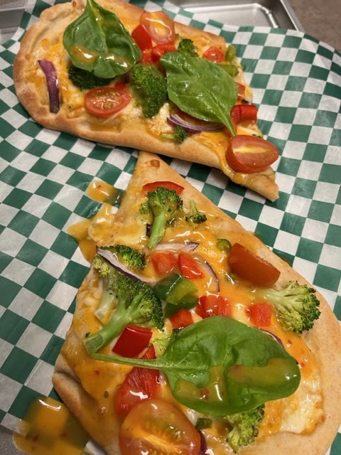 The Ice Shack Pub & Eatery | 49 Centennial Ave W, Rexton, NB E4W 1X5, Canada | Phone: (506) 523-9003