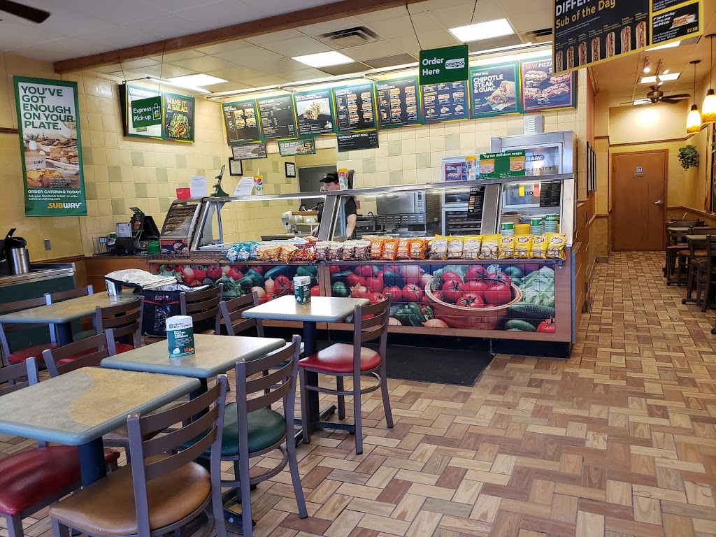 Subway | 2750 Pembina Hwy Unit C, Winnipeg, MB R3T 2H8, Canada | Phone: (204) 261-7466