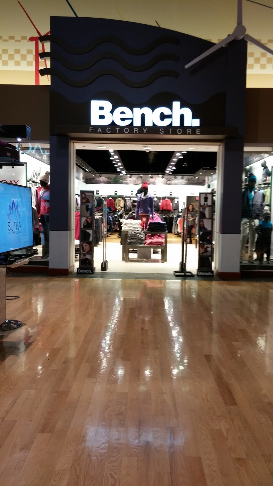Bench | CrossIron Mills, 261055, Crossiron Blvd, Rocky View No. 44, AB T4A 0G3, Canada | Phone: (403) 800-3119