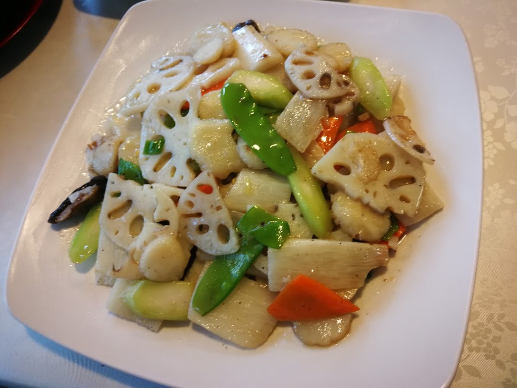 Fuji 四季香 | 6717 Boulevard Monk, Montréal, QC H4E 3J2, Canada | Phone: (514) 995-9866