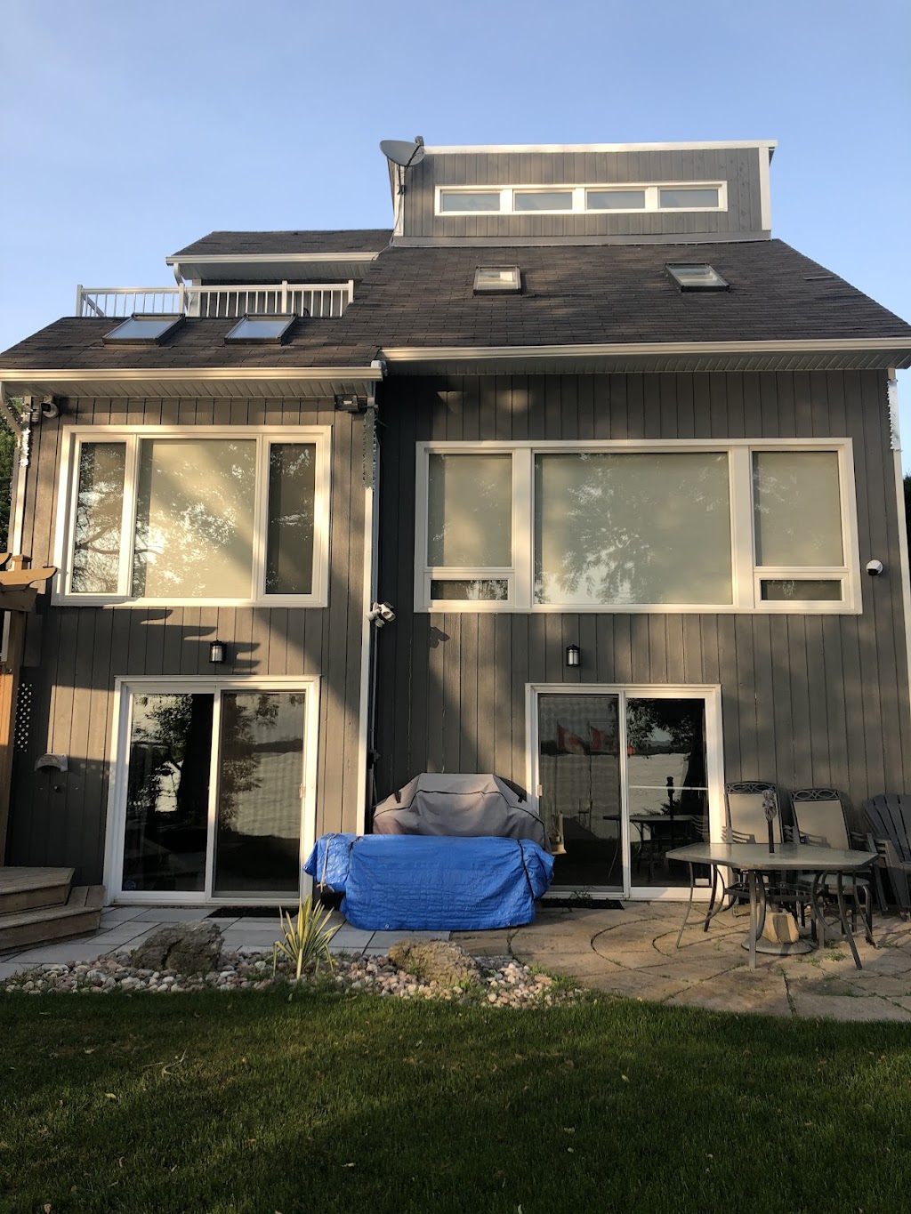 Johnstons Mobile Wash And Window Cleaning | 1 Power Ct, Lindsay, ON K9V 0C6, Canada | Phone: (705) 340-9015