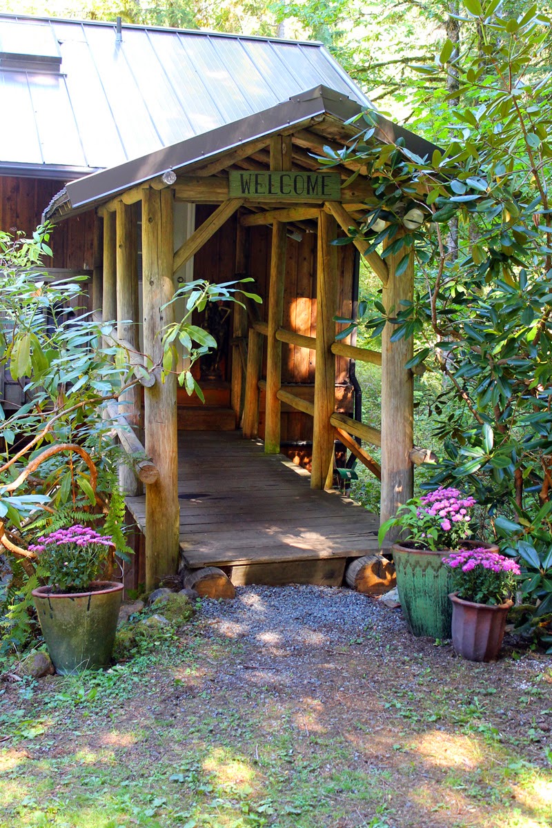 Mt Baker Vacation Cabin ~ The Francis Cabin | Grouse Ln, Deming, WA 98244, USA | Phone: (360) 599-3111