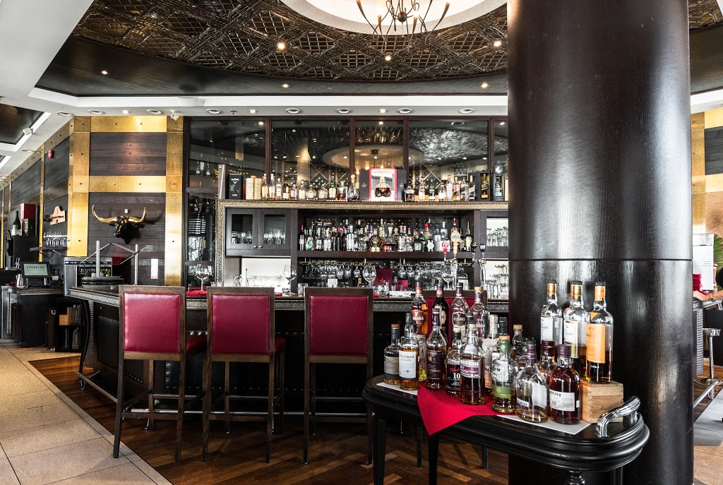 LAurochs Steakhouse | 9395 Boulevard Leduc suite 10, Brossard, QC J4Y 0A5, Canada | Phone: (450) 445-1031