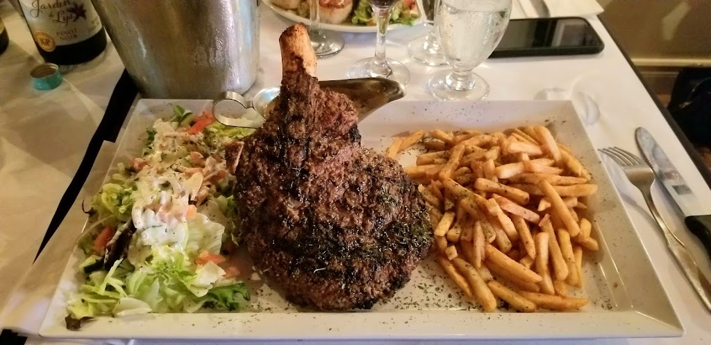 Restaurant Peche Mignon | 329 Rue St Roch, Trois-Rivières, QC G9A 2L6, Canada | Phone: (819) 375-9786