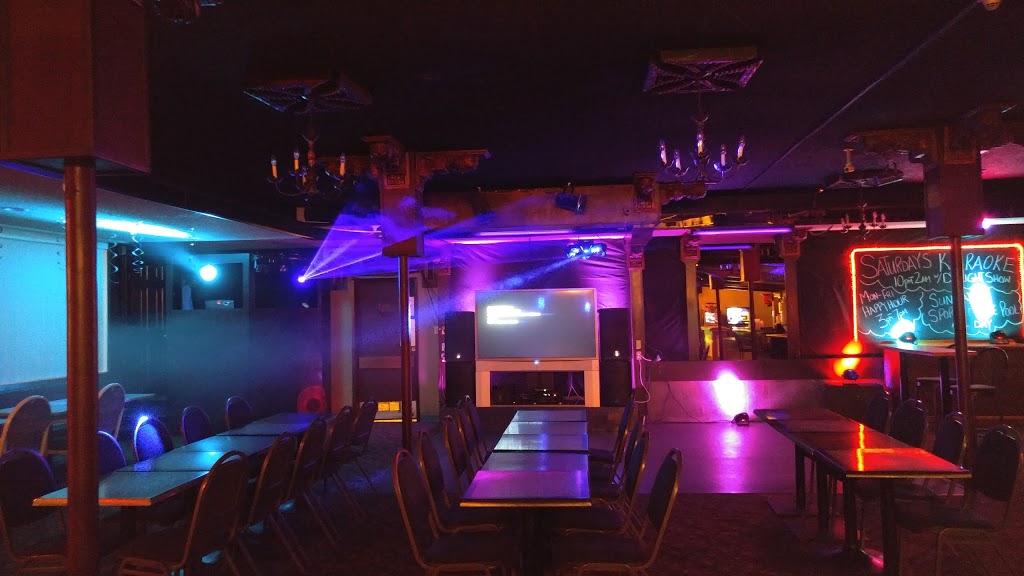Red Baron Inn | 5011 50 St, Barrhead, AB T7N 1L1, Canada | Phone: (780) 674-2336