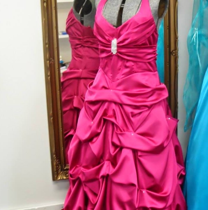 Julie Plante couturière.enr | 1121 Ave Principale, Saint-Élie, QC G0X 2N0, Canada | Phone: (819) 221-3447