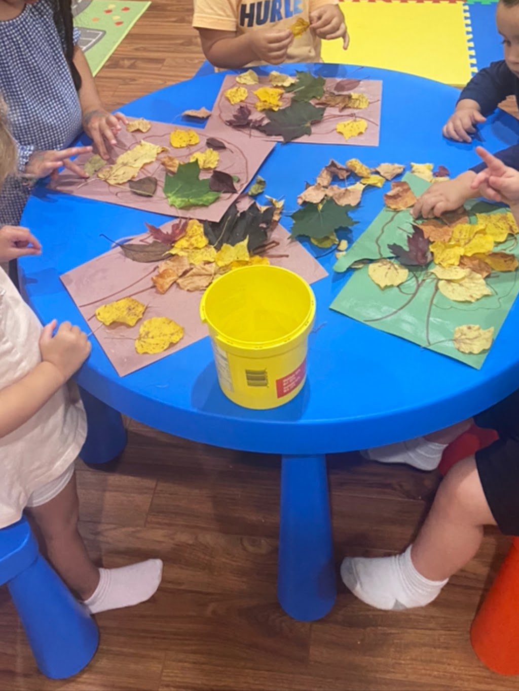 Garderie éducatif les Beaux Papillons | 533 Montrose Dr, Beaconsfield, QC H9W 5T5, Canada | Phone: (438) 771-9898