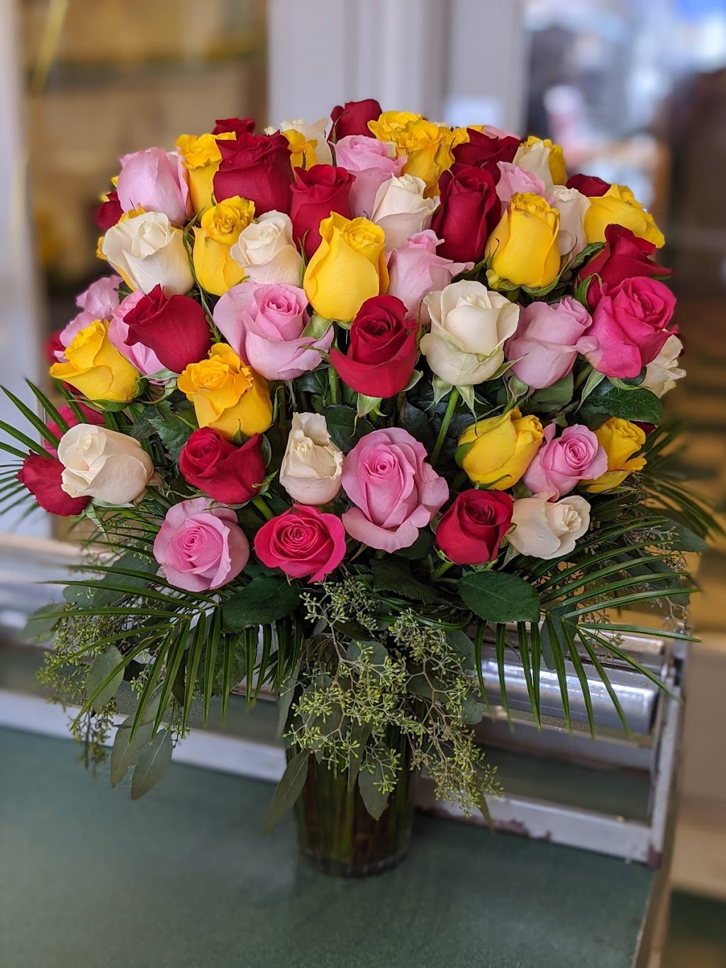 Flower Trends Florists | 114 Woodlawn Rd, Dartmouth, NS B2W 2S7, Canada | Phone: (877) 207-7673