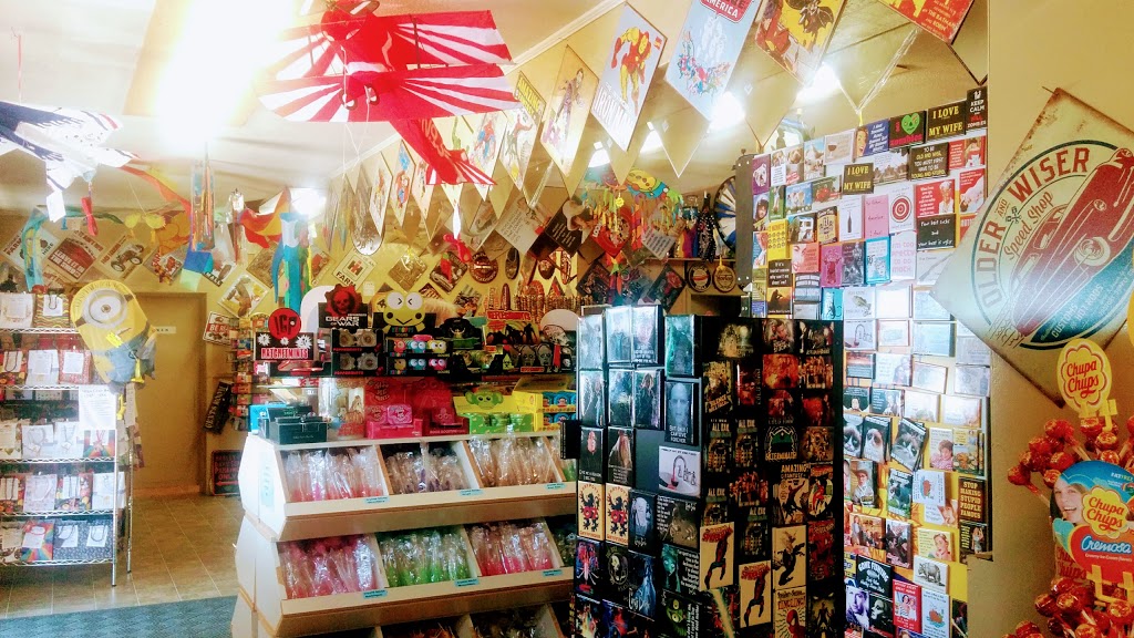 The Candy Shoppe | 8903 11 Hwy North,, Orillia, ON L3V 6H3, Canada | Phone: (705) 327-8337