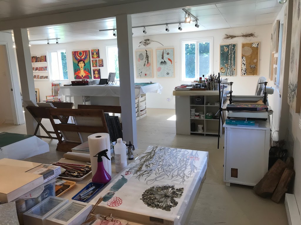 Atelier-Galerie Gaëtane Dion | 25 Chem. du Ruisseau, Sainte-Catherine-de-Hatley, QC J0B 1W0, Canada | Phone: (438) 498-9752