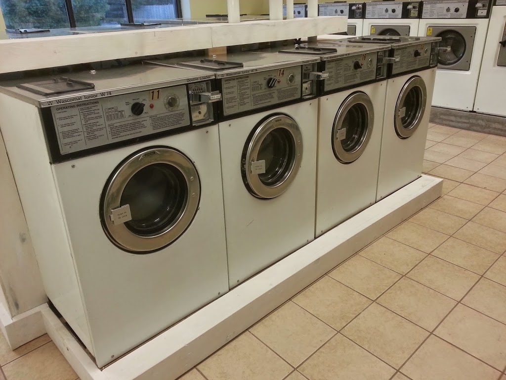 Acton Laundromat | 22 Mill St E #2, Acton, ON L7J 1G9, Canada | Phone: (519) 341-6124