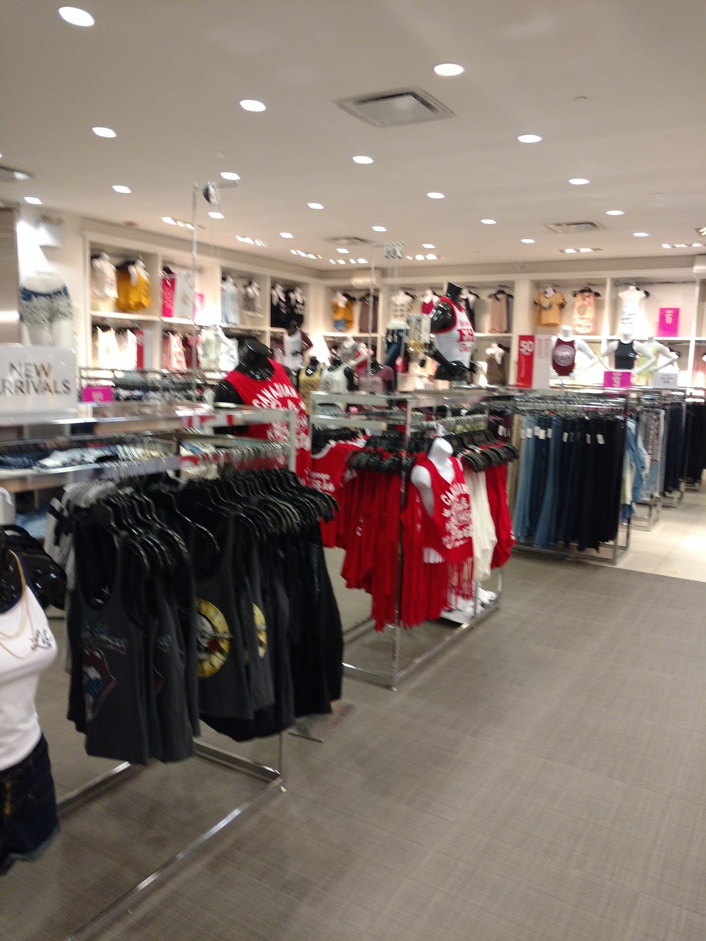 Urban Planet | 261055 Crossiron Blvd Unit #328, Rockyview, AB T4A 0G3, Canada | Phone: (403) 730-5062
