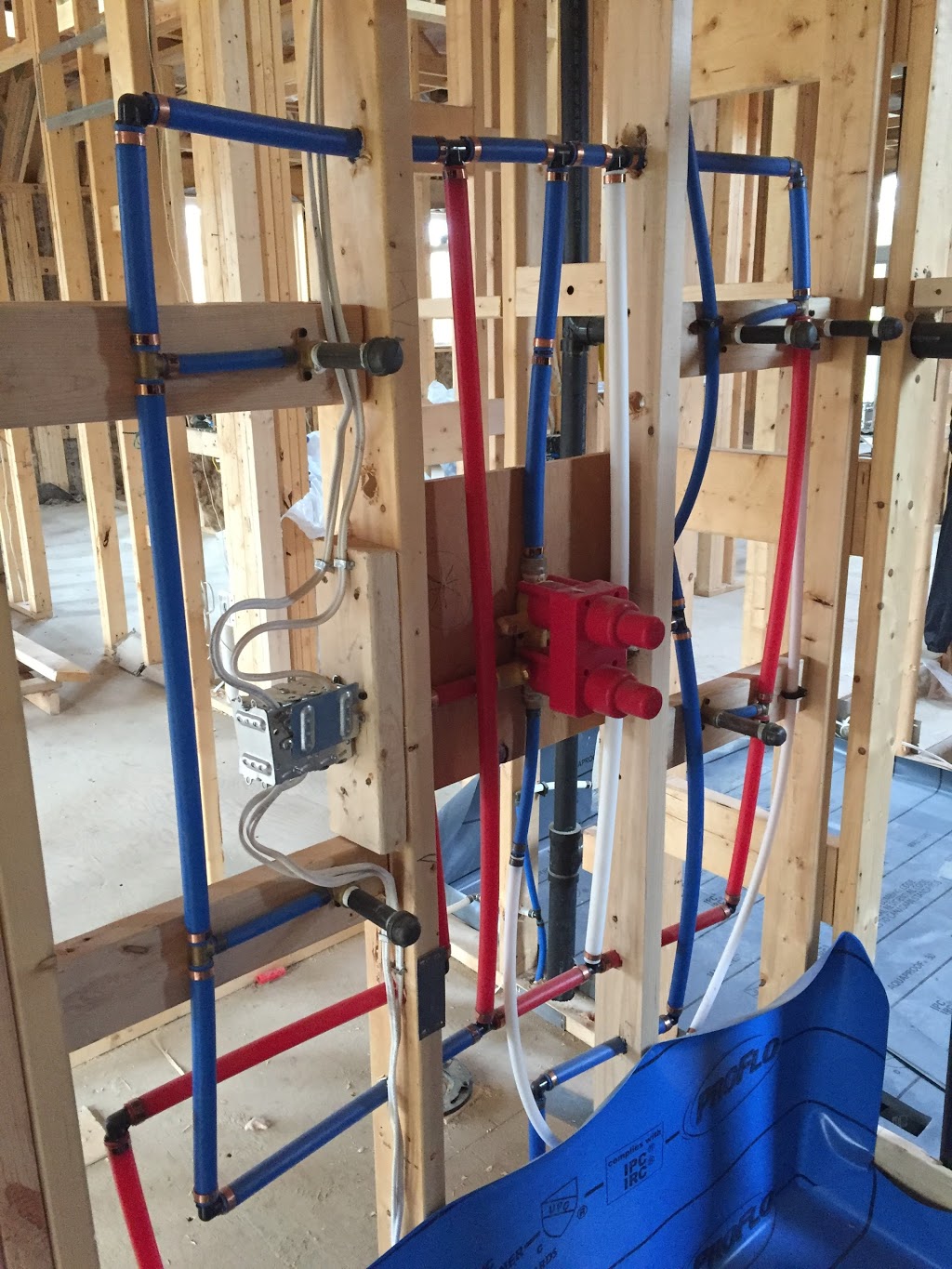 Summit Contractors | 274 Selwyn Rd, Richmond Hill, ON L4E 0R9, Canada | Phone: (647) 533-2940
