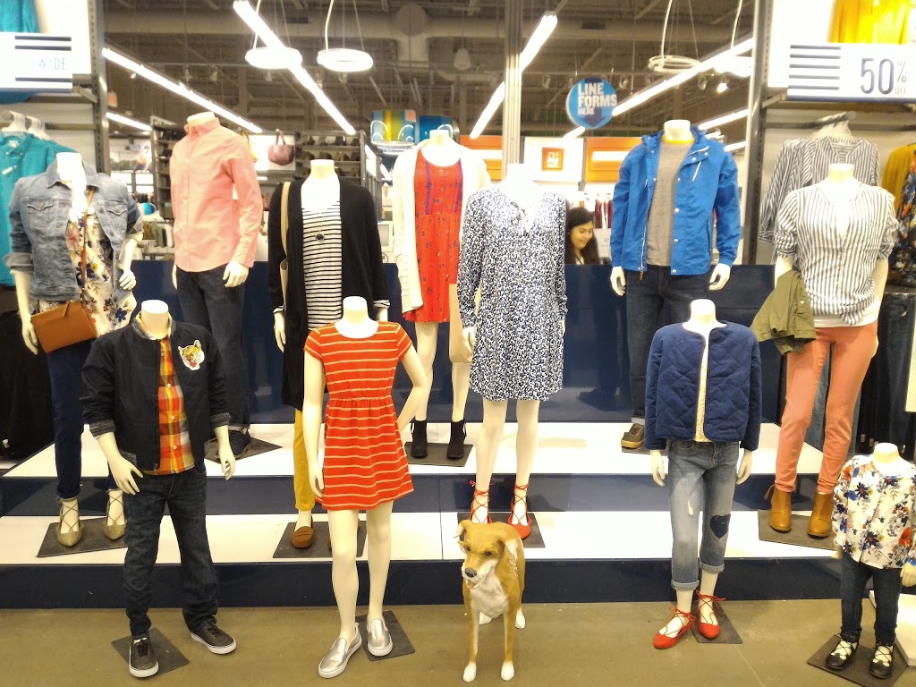Old Navy | 860 Main St, West Vancouver, BC V7T 2Z3, Canada | Phone: (604) 921-8808