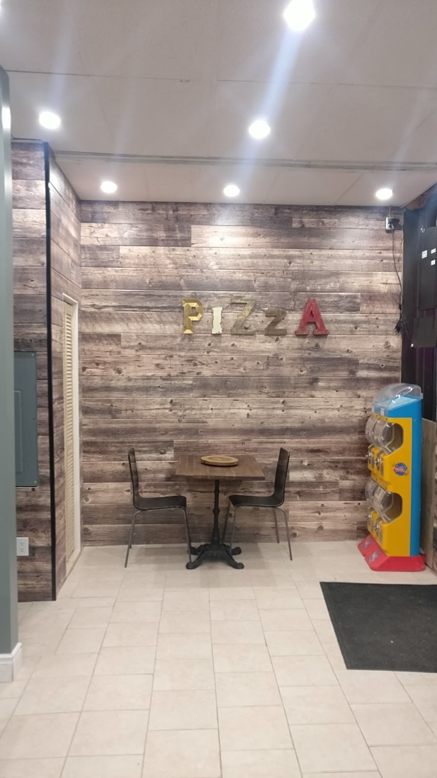 Pizzeria 5 Saveurs | 282 Rue Elgar, Montréal, QC H3E 1C9, Canada | Phone: (514) 762-1212
