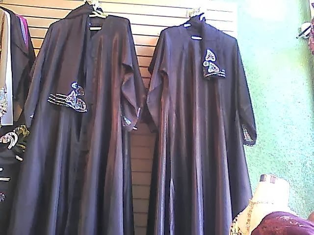 Royal Decor & Fashions | 9403 118 Ave NW, Edmonton, AB T5G 0N7, Canada | Phone: (780) 756-2770