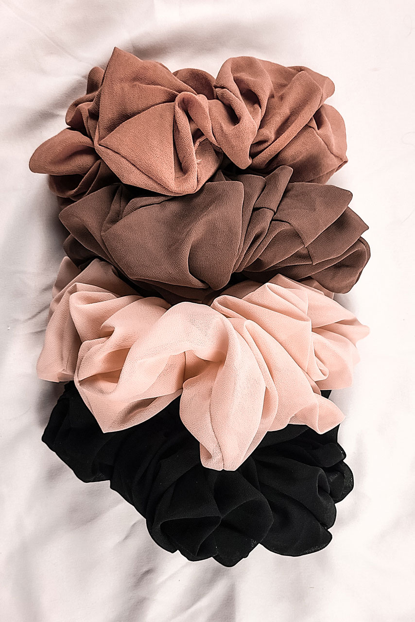 Momina Hijabs & Modestwear | 260300 Writing Creek Cres Unit D27 - Mail, Balzac, AB T4A 0X8, Canada | Phone: (587) 837-8881