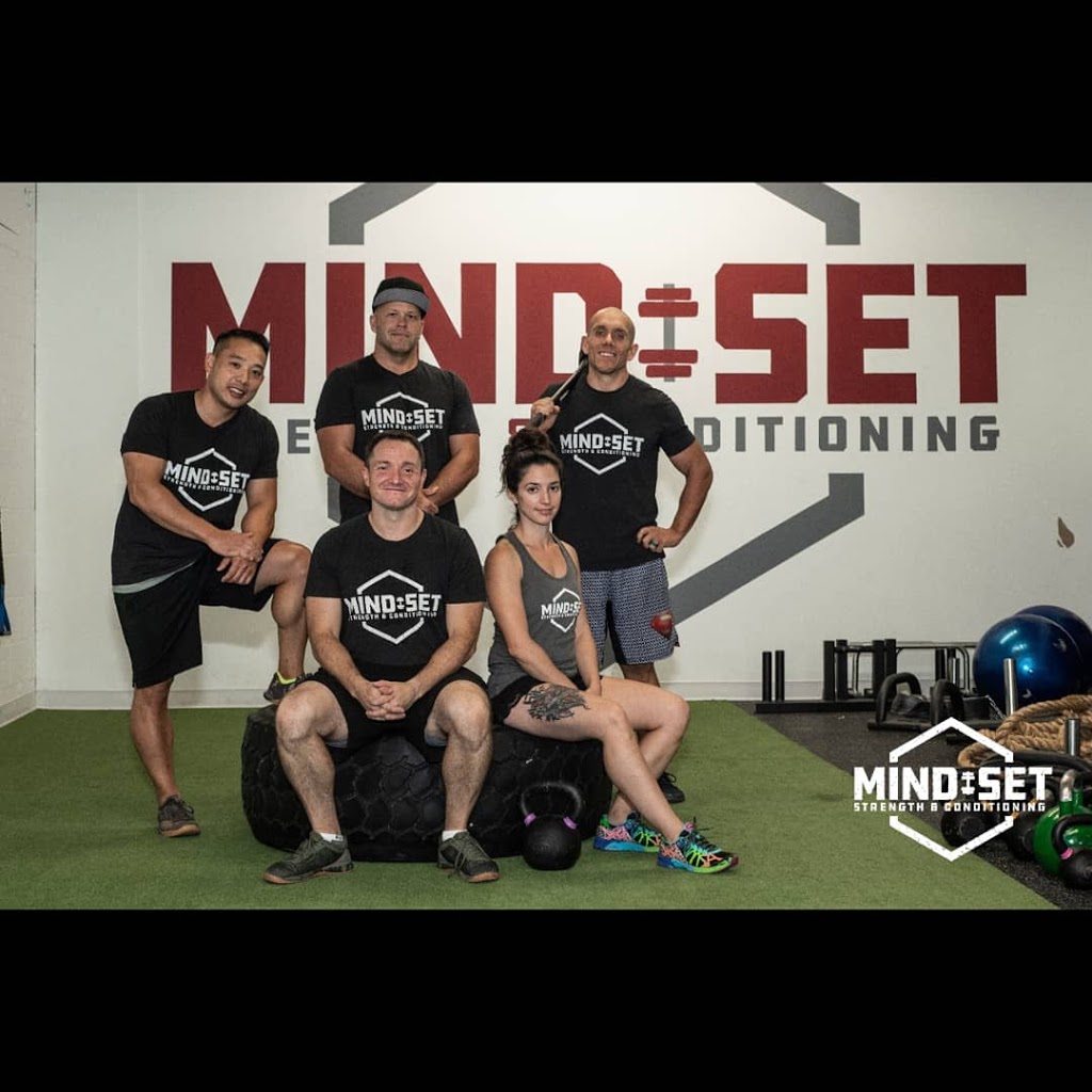 CrossFit WE | 59 Comstock Rd, Scarborough, ON M1L 2G6, Canada | Phone: (416) 285-6463