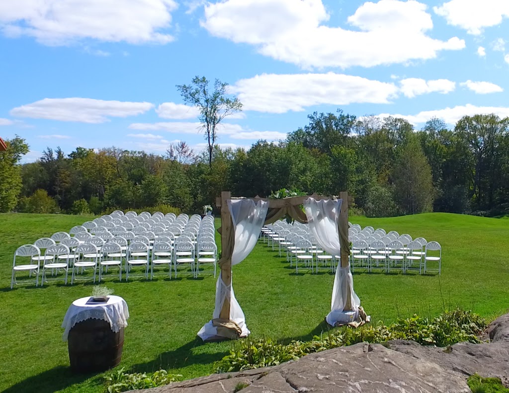 Seguin Valley Golf Club Inc | 144 Badger Rd, Parry Sound, ON P2A 2W8, Canada | Phone: (705) 378-2555