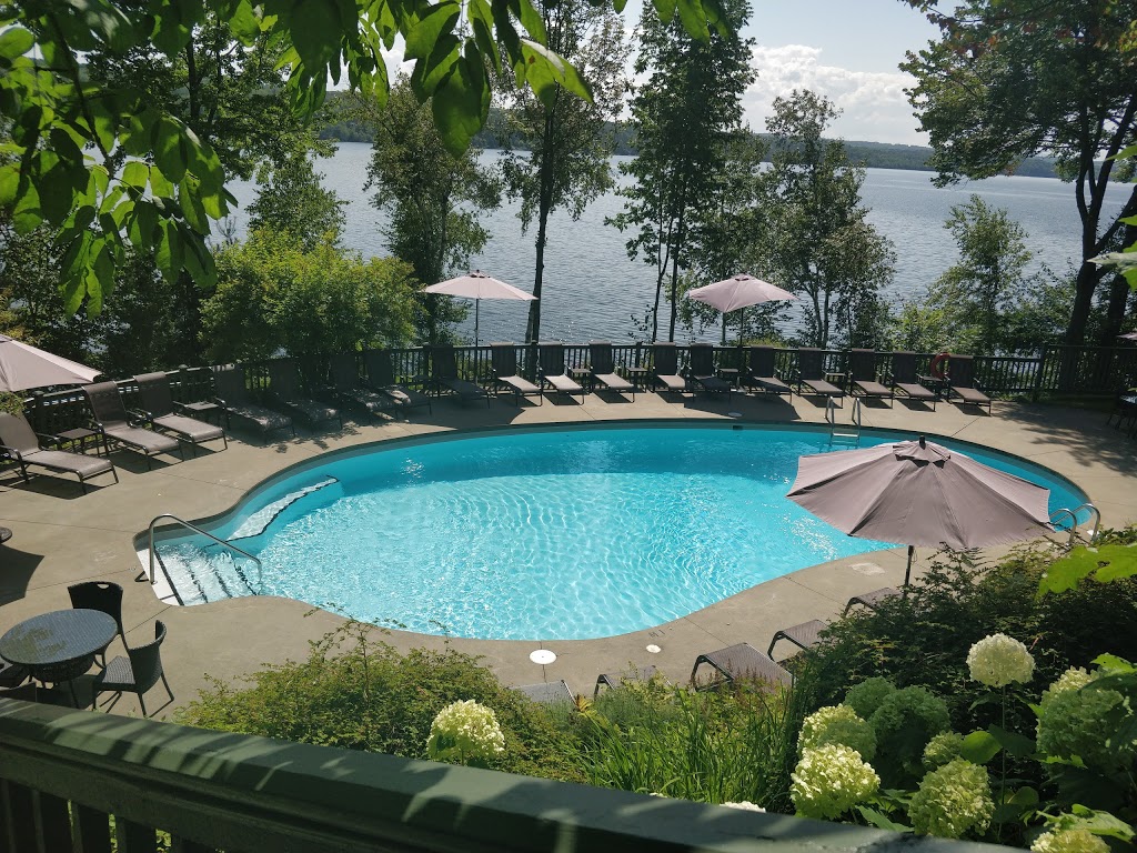 Manoir Hovey | 575 Rue Hovey, North Hatley, QC J0B 2C0, Canada | Phone: (819) 842-2421