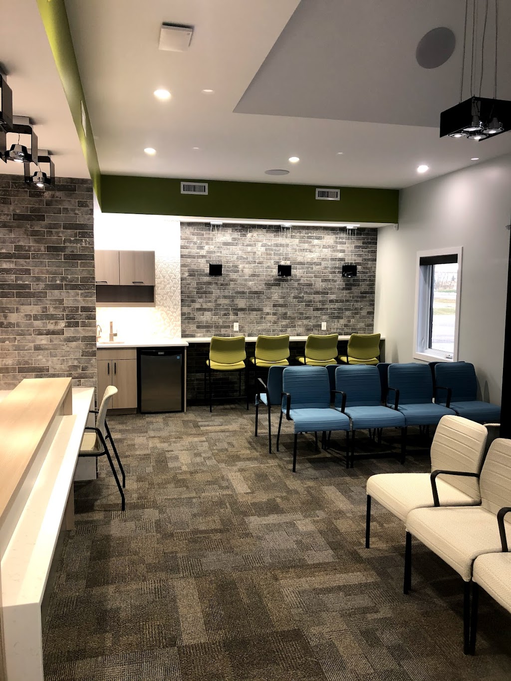 Sylvan Smiles | 17 Beju Ind. Dr, Sylvan Lake, AB T4S 2J4, Canada | Phone: (403) 864-5200