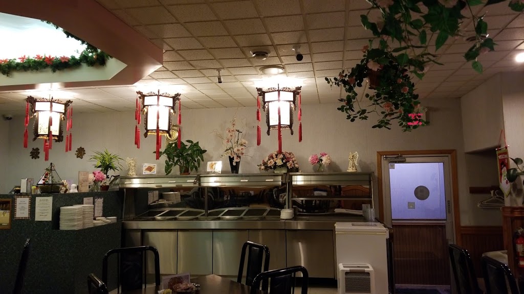 Chews Restaurant | 3451 Errington av, Chelmsford, ON P0M 1L0, Canada | Phone: (705) 855-4501