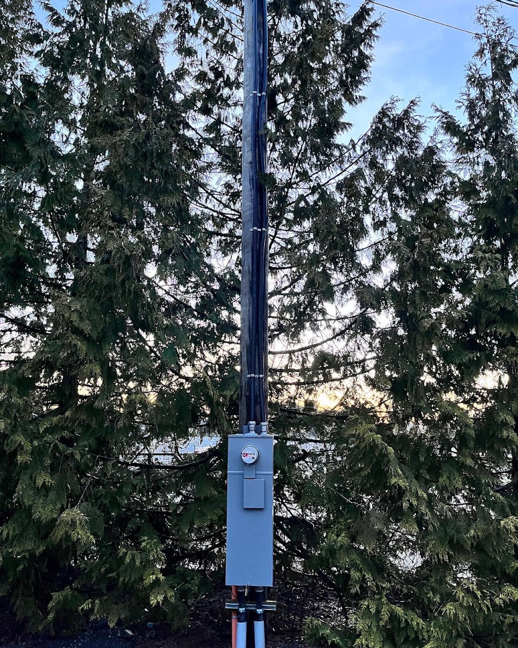 Seamless Power | 3819 Cowichan Lake Rd, Duncan, BC V9L 6K2, Canada | Phone: (604) 803-5153