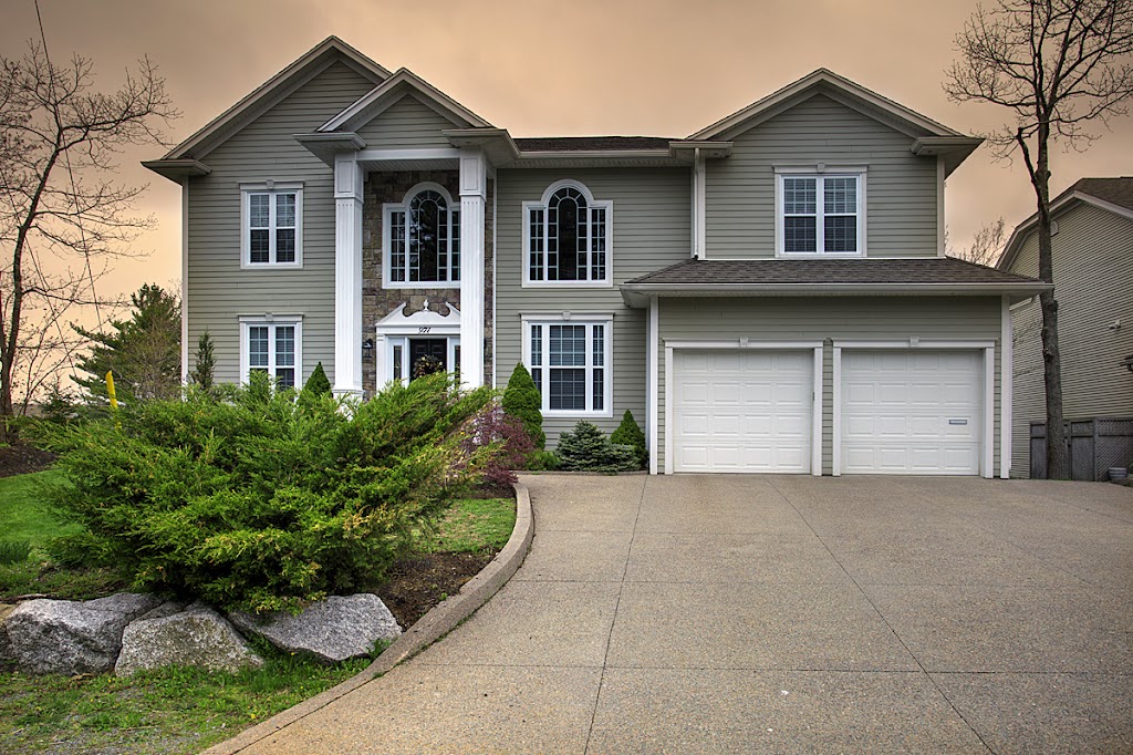 Halifax Life Real Estate Consultants | 222 Waterfront Dr Suite 106, Bedford, NS B4A 0H3, Canada | Phone: (902) 403-6655